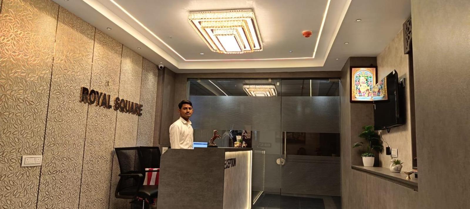 Hotel Royal Square Gandhinagar Exterior photo