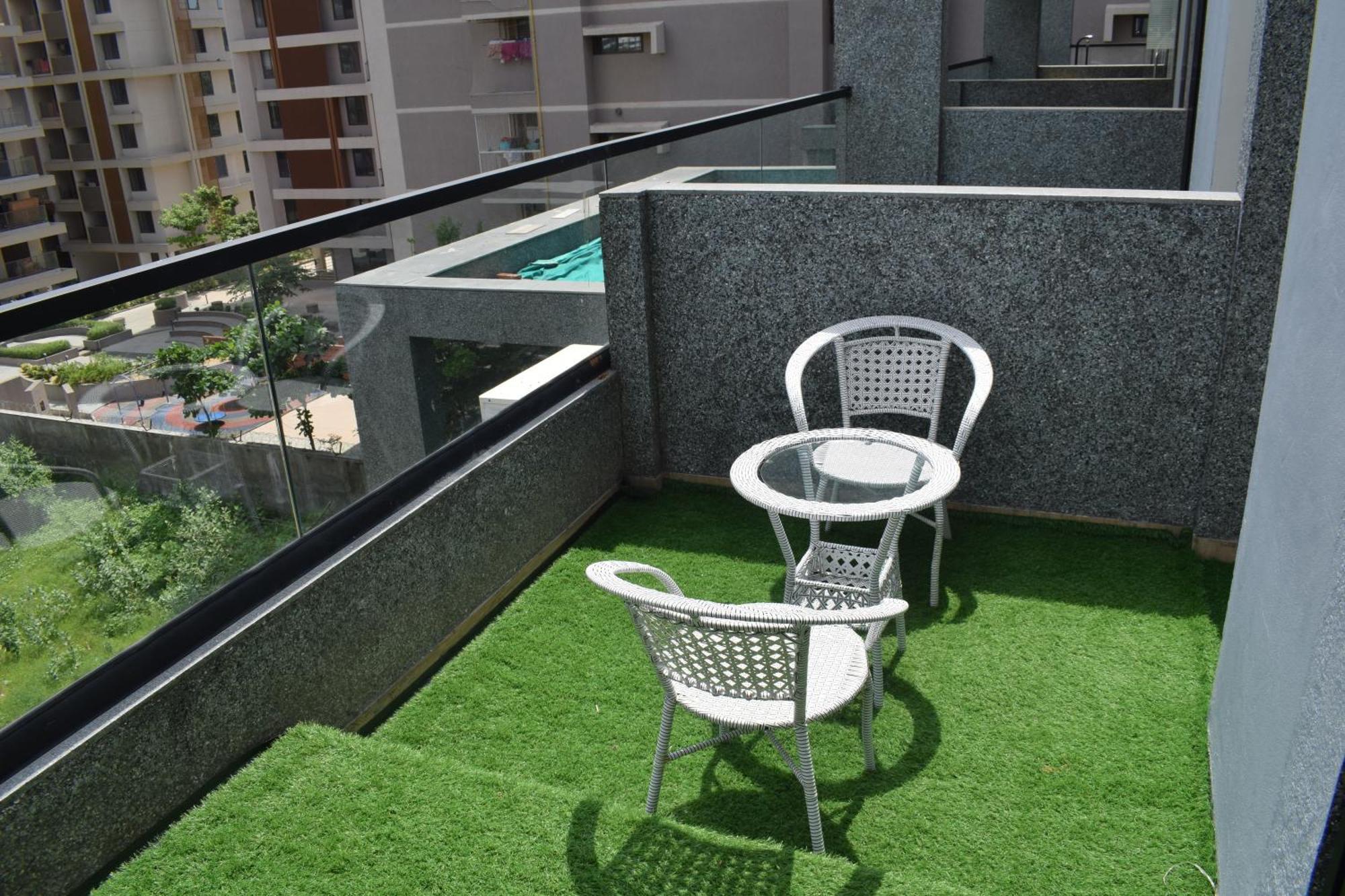 Hotel Royal Square Gandhinagar Exterior photo